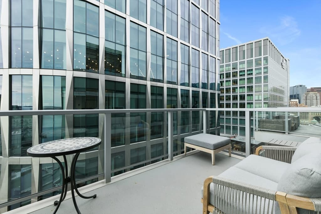 50 Liberty, Boston MA 02210 photo 3