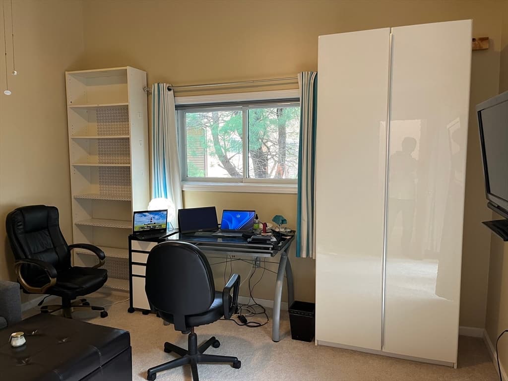 Condominium at 262 Captain Eames Circle # 262, Ashland MA 01721, photo 12 of 15