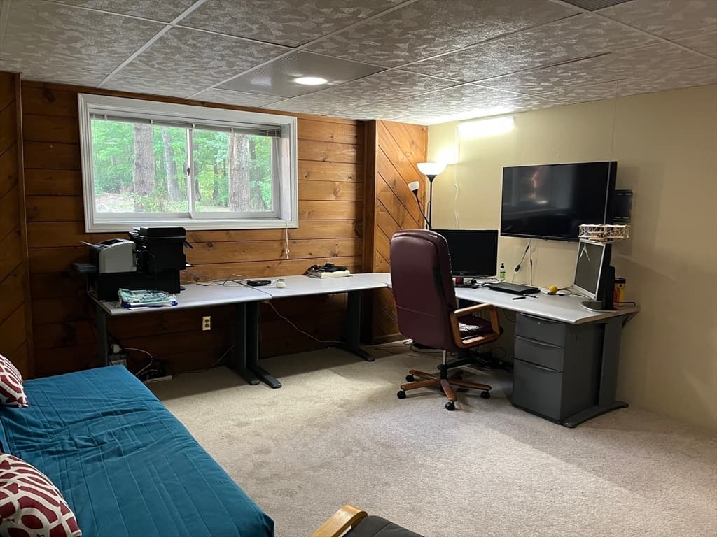 Condominium at 262 Captain Eames Circle # 262, Ashland MA 01721, photo 14 of 15