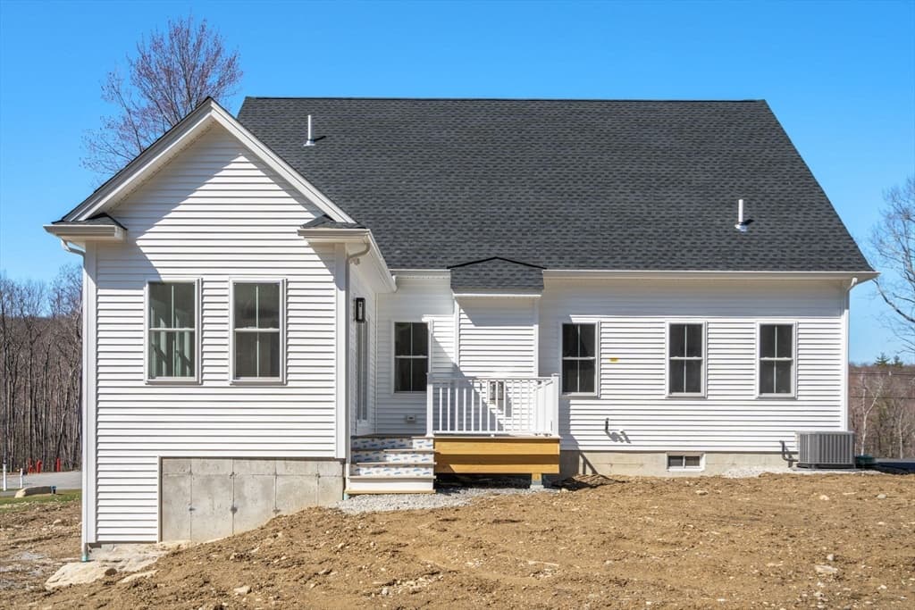 Single Family Residence at 306 Fisher Rd, Holden MA 01520, Holden, photo 28 of 36