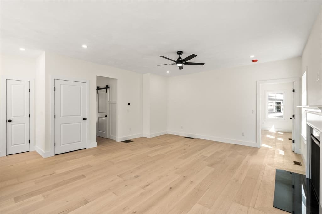 Single Family Residence at 306 Fisher Rd, Holden MA 01520, Holden, photo 14 of 36