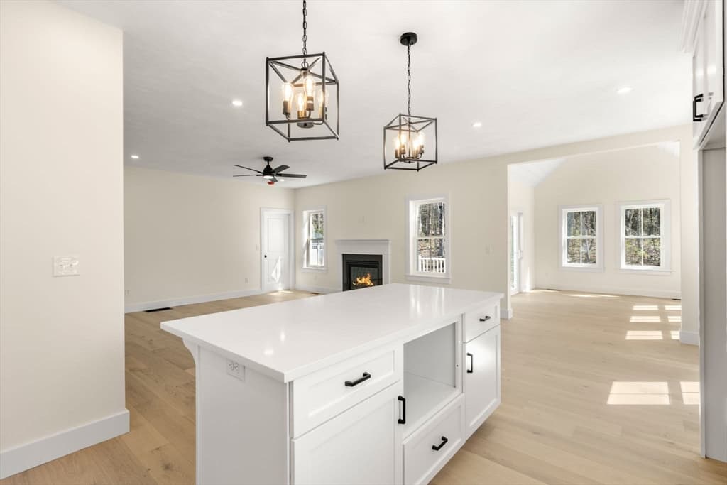 Single Family Residence at 306 Fisher Rd, Holden MA 01520, Holden, photo 8 of 36
