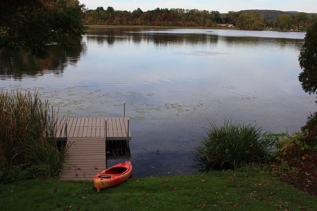 115 Lake Shore Drive, Cheshire MA 01225