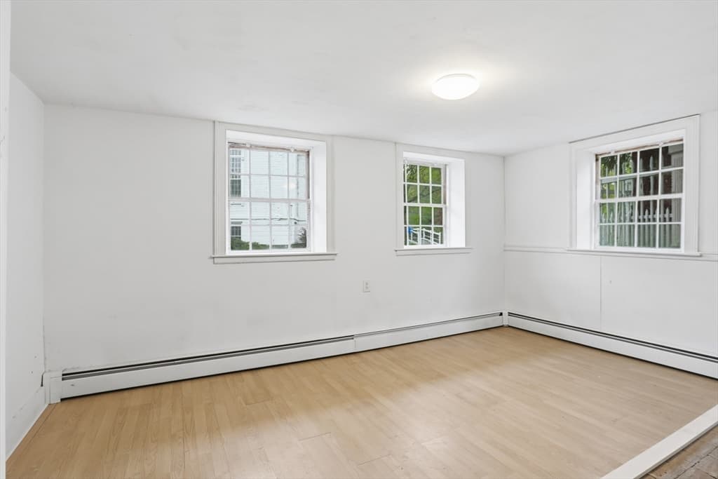 4 Townsend St, Pepperell MA 01463 photo 15