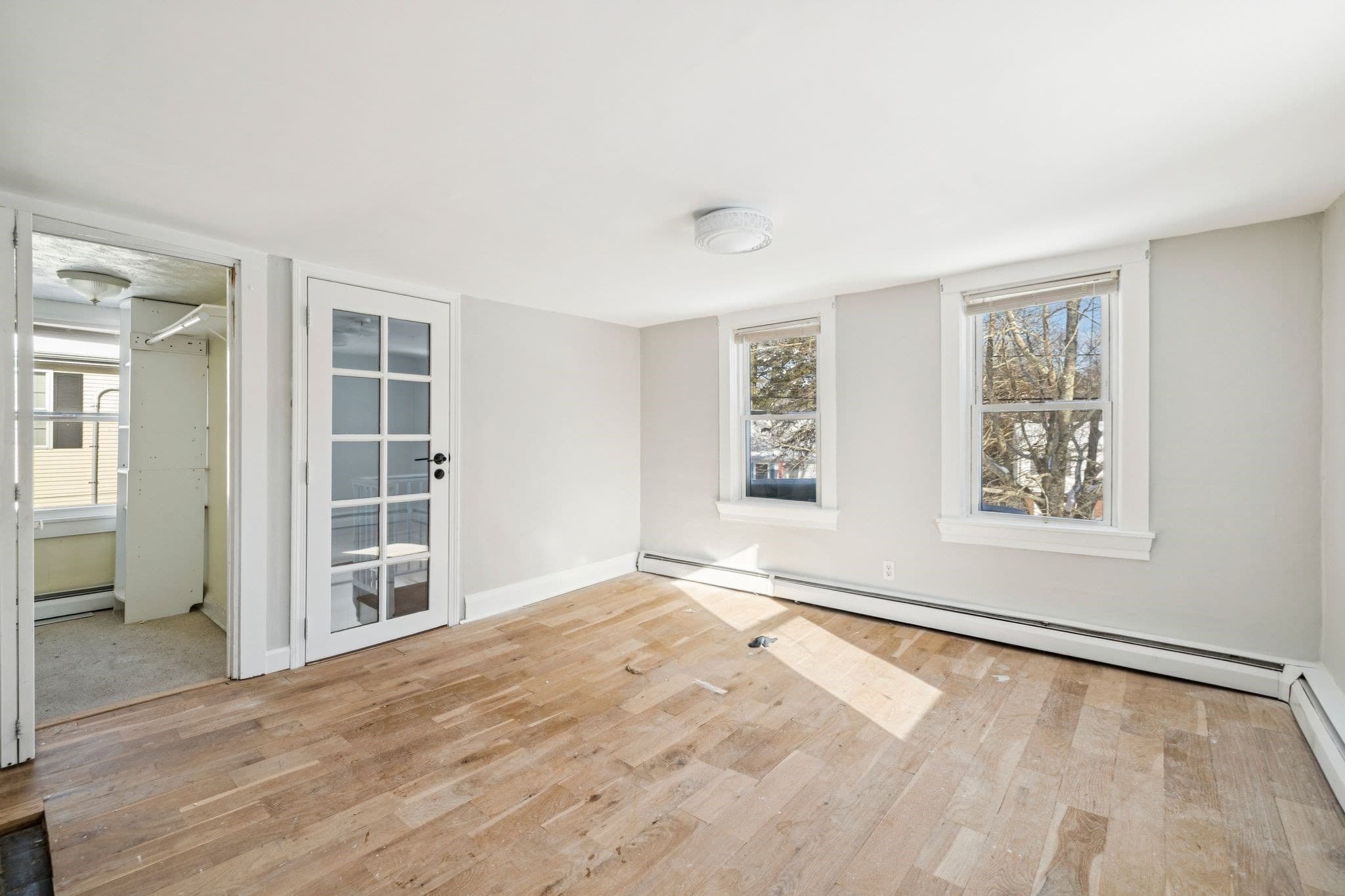 2 Family - 2 Units Up/Down at 86 Elm St, Swansea MA 02777, photo 5 of 16
