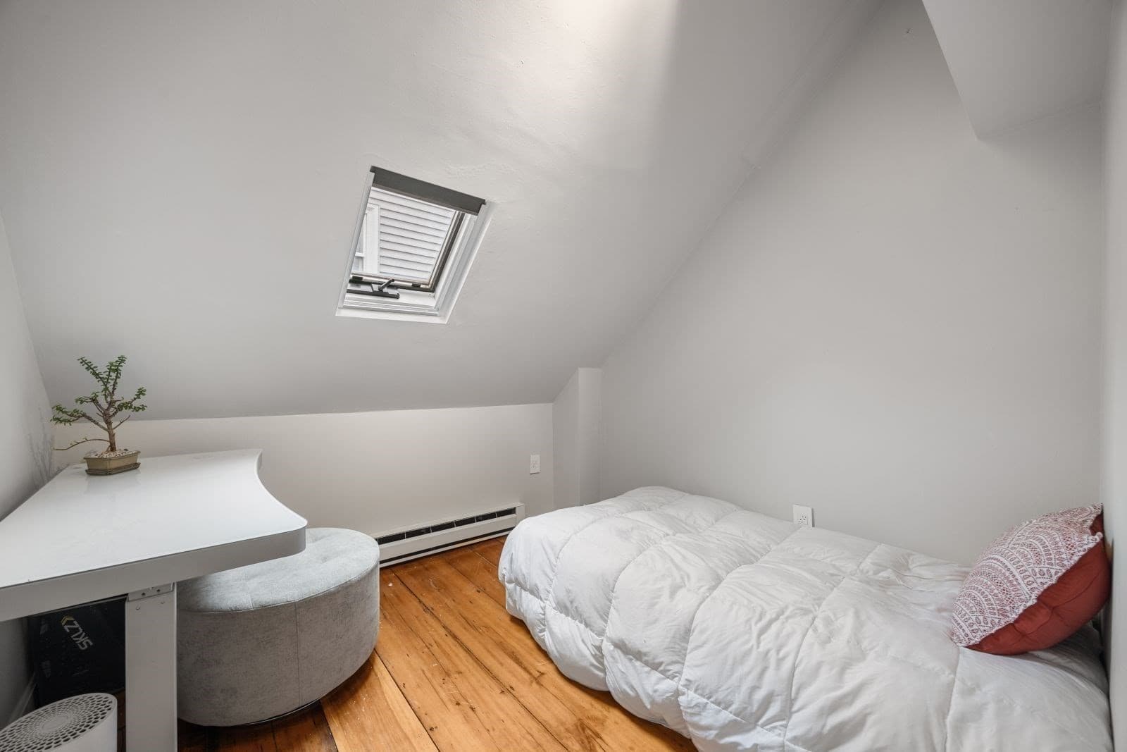 Condominium at 4 Mead Street Ct # 0, Boston MA 02129, photo 23 of 30