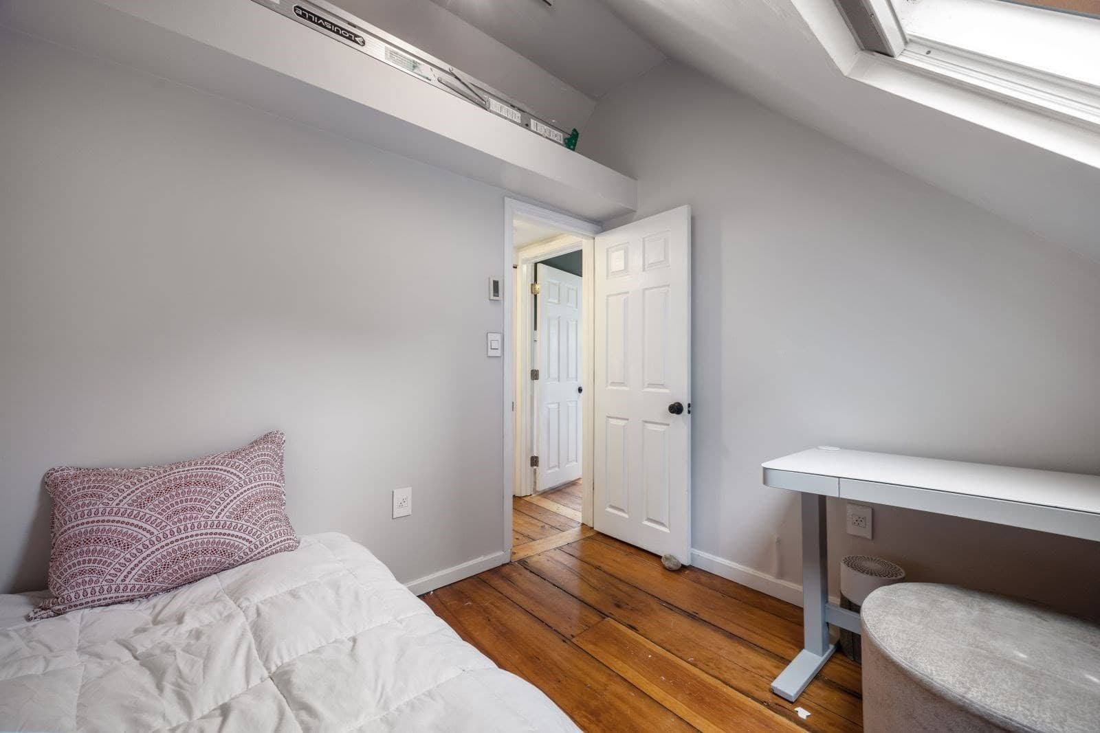 Condominium at 4 Mead Street Ct # 0, Boston MA 02129, photo 22 of 30