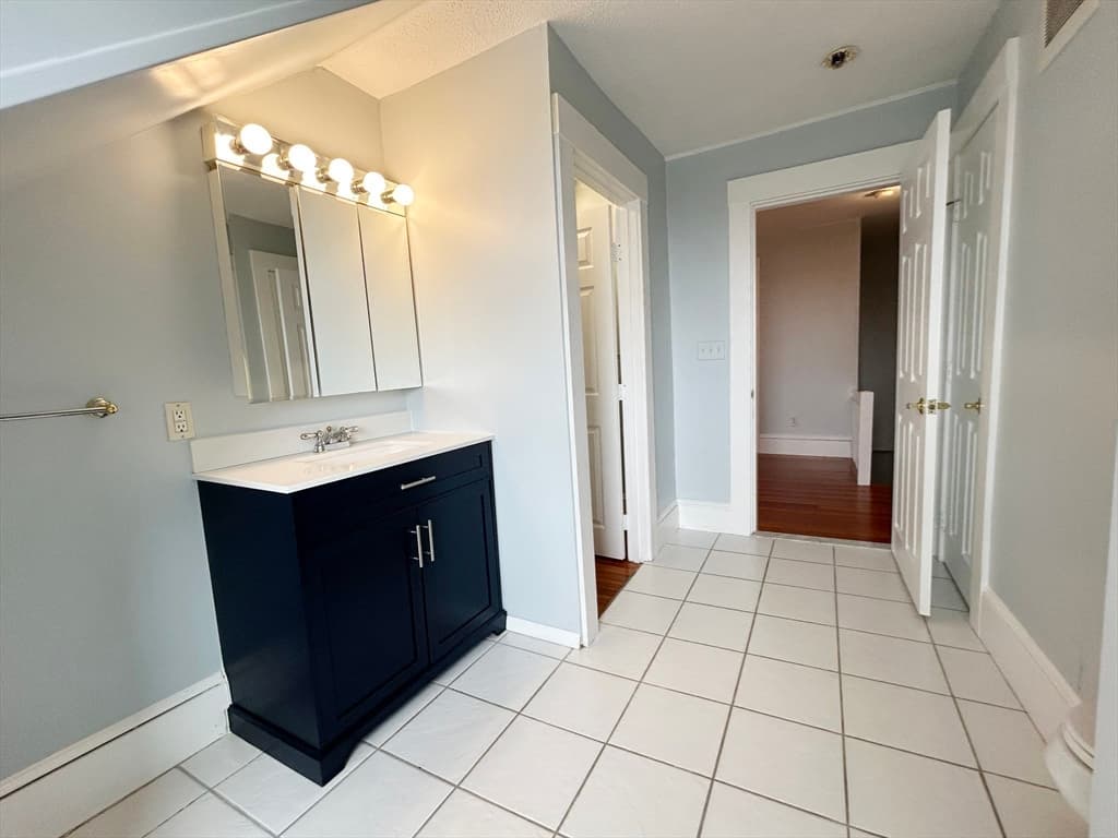 80 Linden St # 80, Salem MA 01970 photo 32