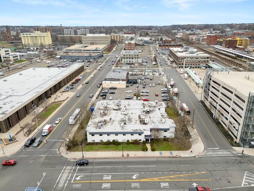 1795 Main St # 206, Springfield MA 01103 photo 32