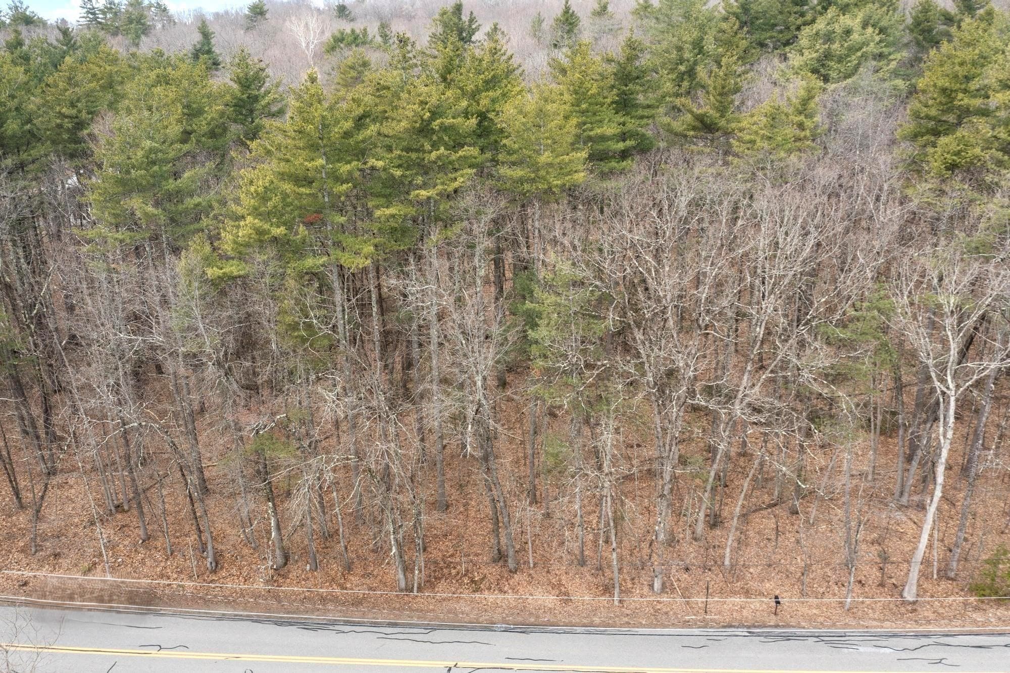 Residential at 201 New West Townsend Rd, Lunenburg MA 01462, photo 7 of 11