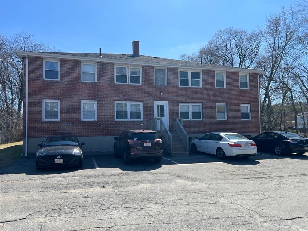 3 Pailet Dr # 7, Chelmsford MA 01863 photo 2