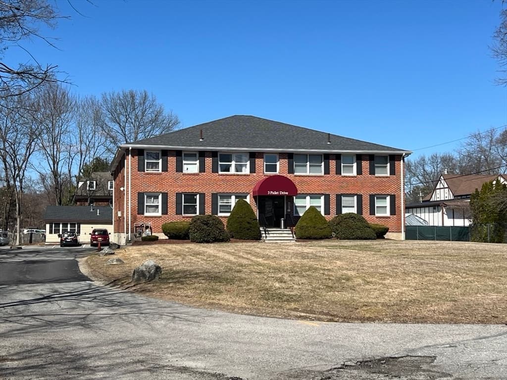 3 Pailet Dr # 7, Chelmsford MA 01863