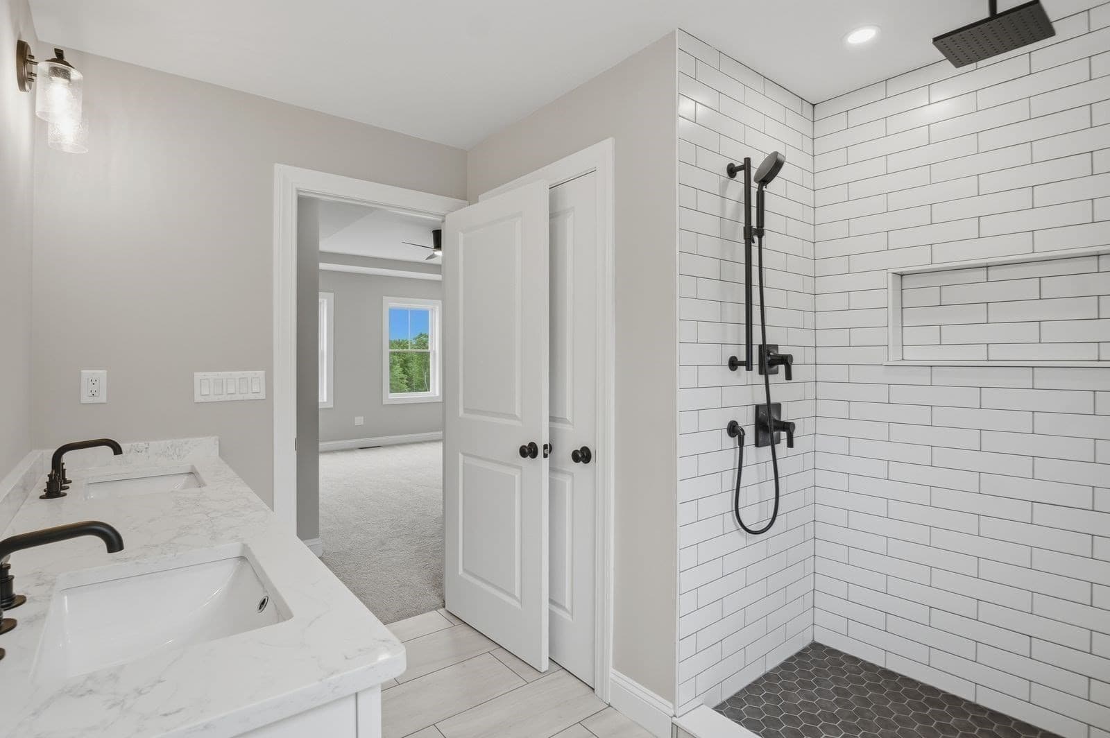Single Family Residence at LOT 20 Turner Farm Rd., Uxbridge MA 01569, photo 7 of 20