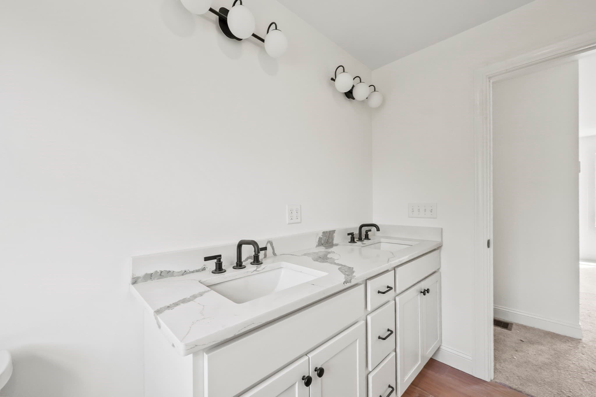 Single Family Residence at LOT 20 Turner Farm Rd., Uxbridge MA 01569, photo 18 of 20