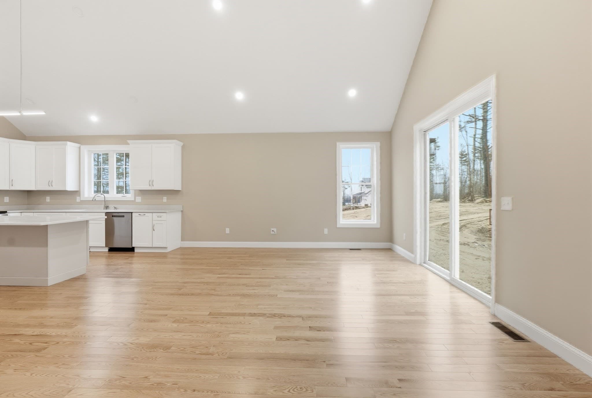 Single Family Residence at 18 Lakeshore Drive, Douglas MA 01516, photo 18 of 42