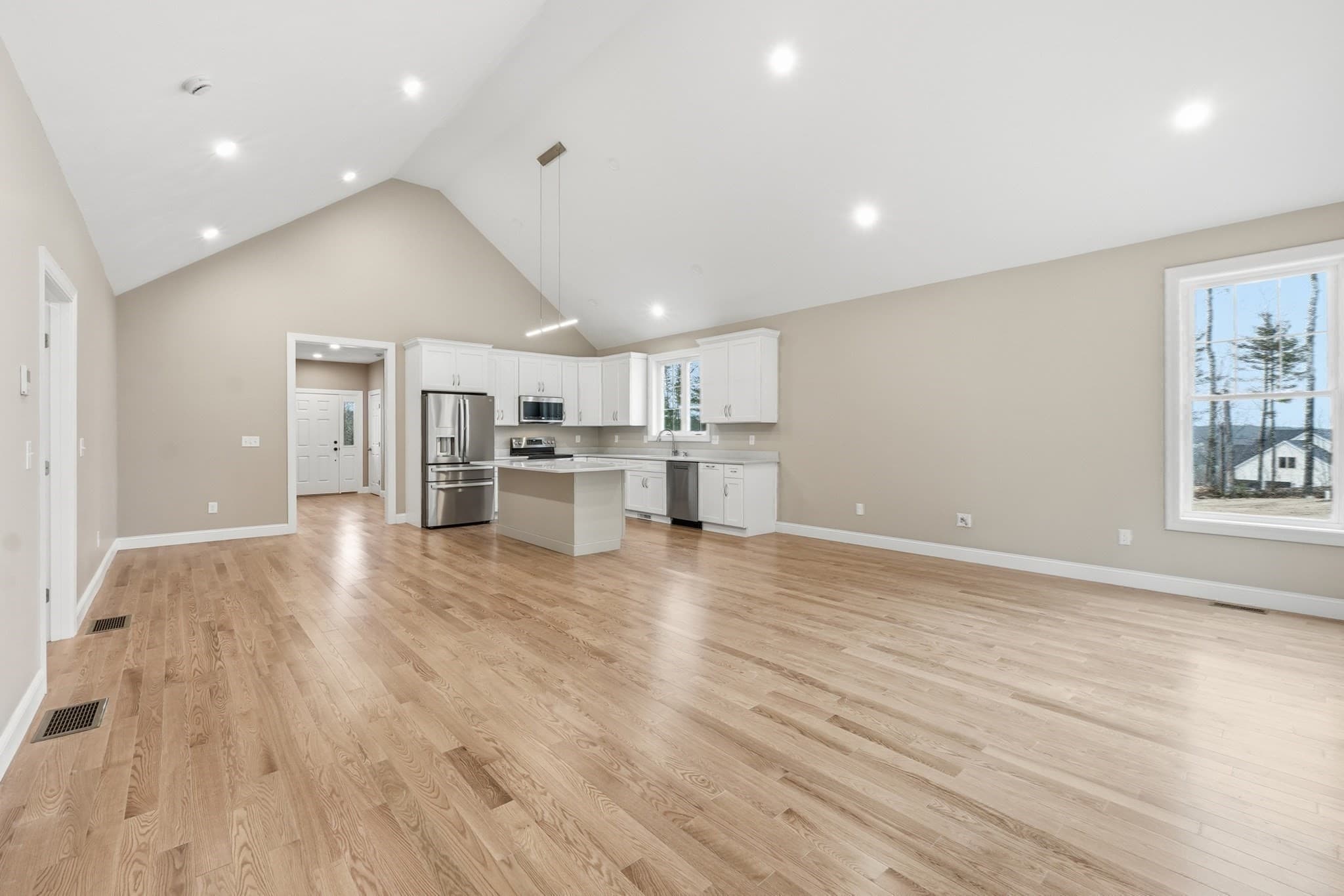 Single Family Residence at 18 Lakeshore Drive, Douglas MA 01516, photo 19 of 42