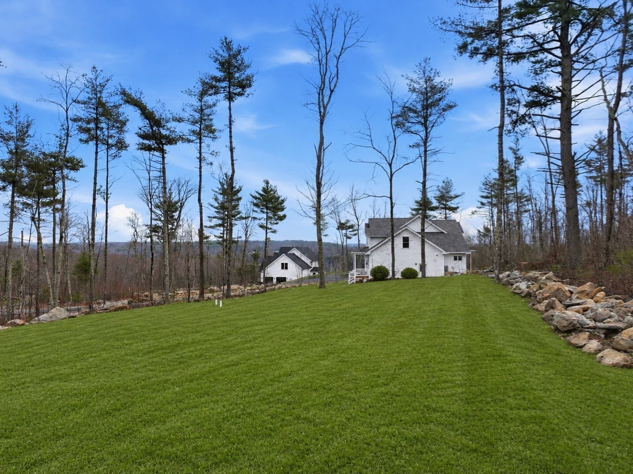 Single Family Residence at 18 Lakeshore Drive, Douglas MA 01516, photo 4 of 42