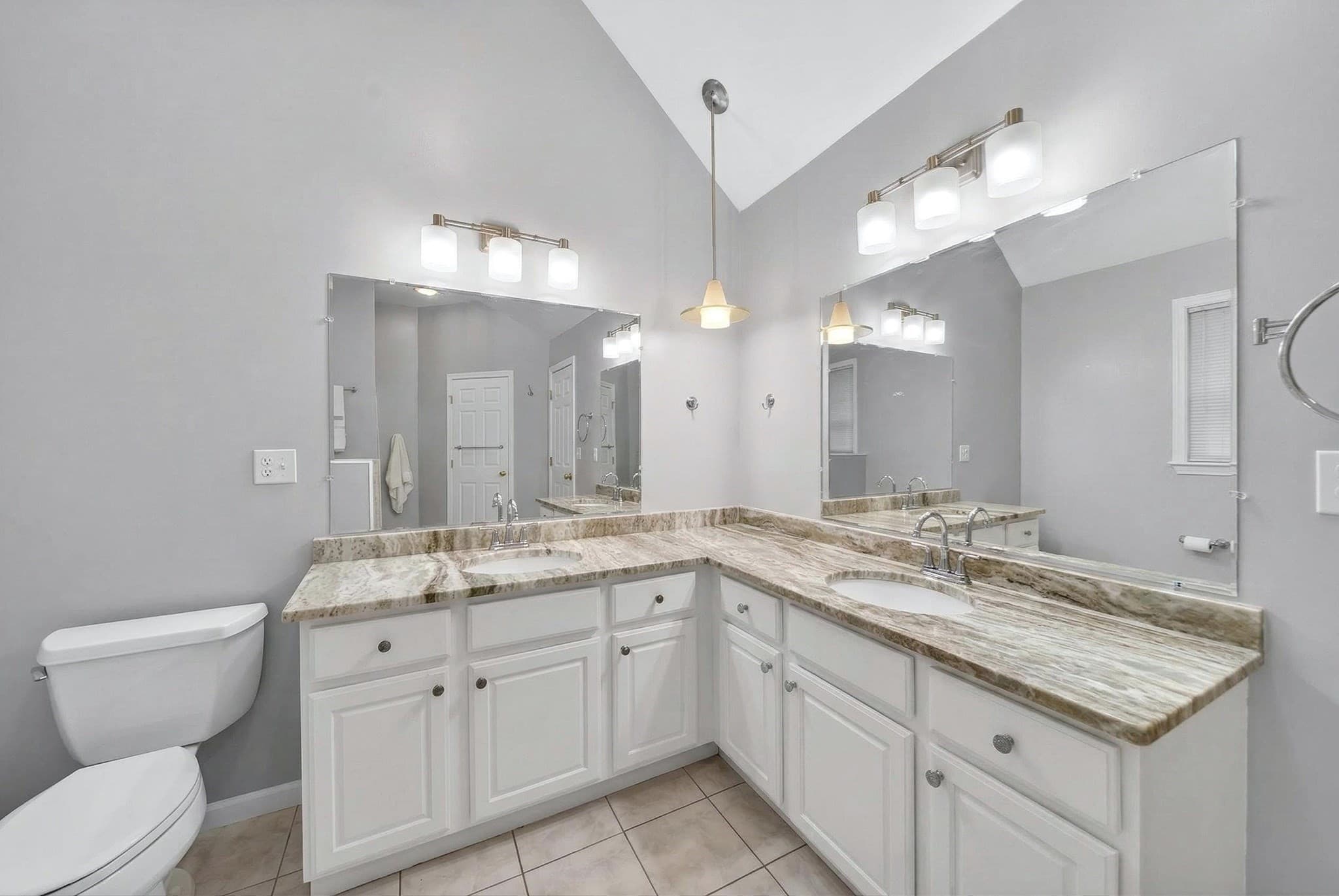 Single Family Residence at 2 Hitching Post Ln, Methuen MA 01844, Methuen, photo 30 of 40
