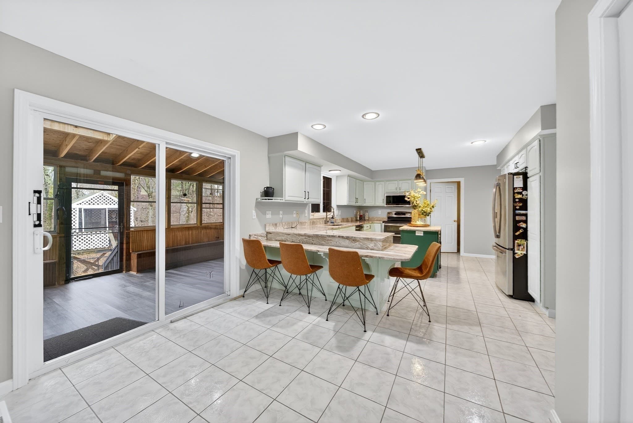Single Family Residence at 2 Hitching Post Ln, Methuen MA 01844, Methuen, photo 10 of 40