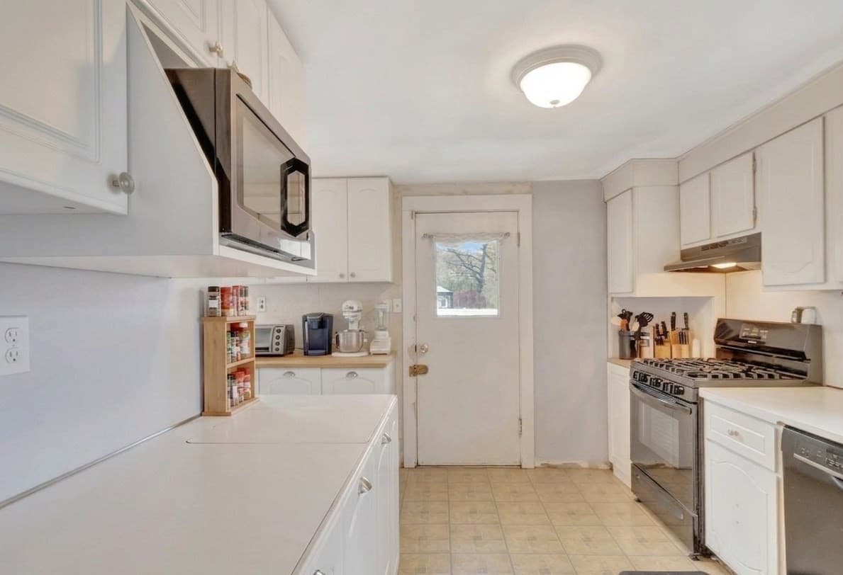 Single Family Residence at 69 Appleton St, Saugus MA 01906, photo 16 of 42