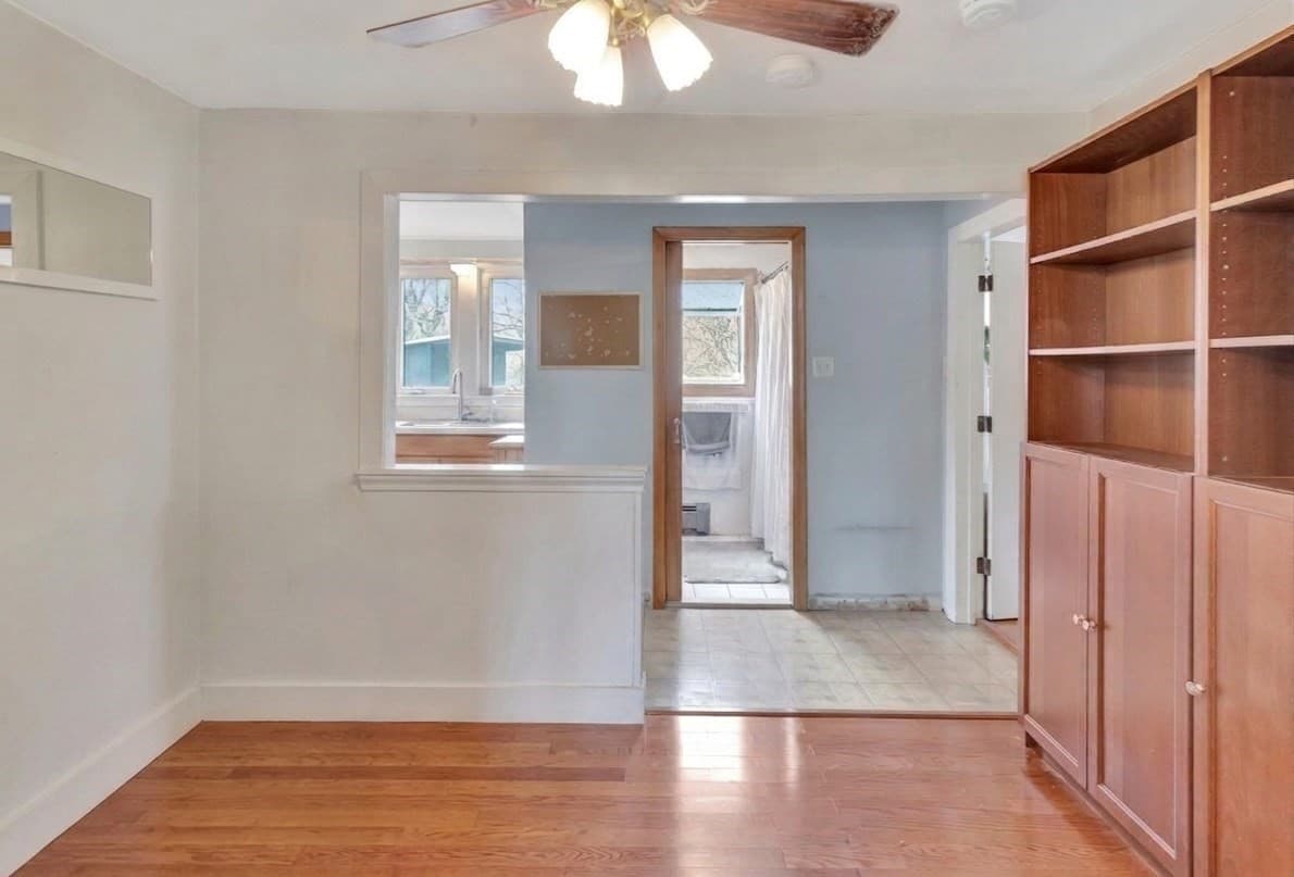 Single Family Residence at 69 Appleton St, Saugus MA 01906, photo 9 of 42