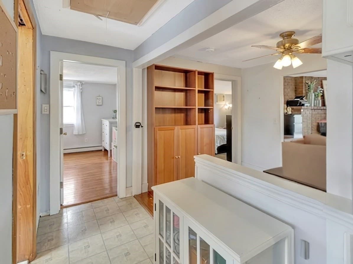 Single Family Residence at 69 Appleton St, Saugus MA 01906, photo 10 of 42