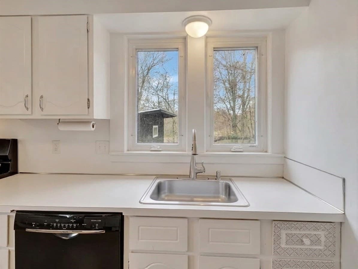 Single Family Residence at 69 Appleton St, Saugus MA 01906, photo 15 of 42