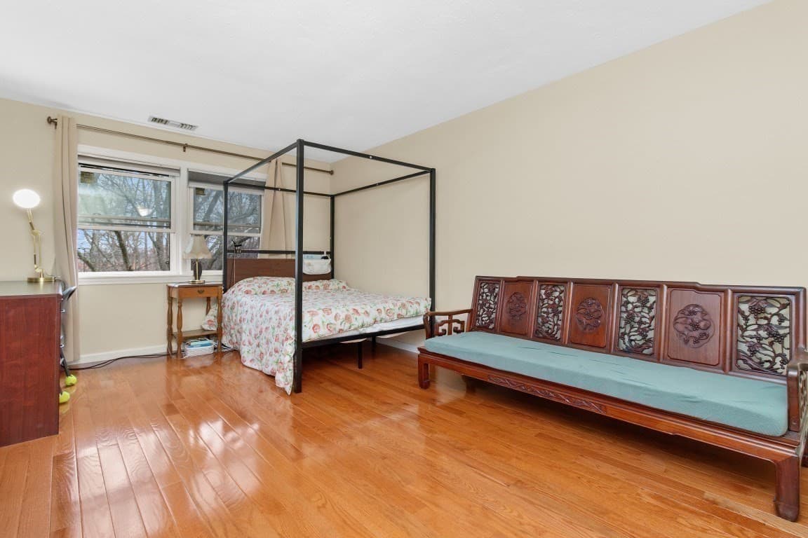 Condominium at 1210 Vfw Pkwy # 12, Boston MA 02132, Boston, photo 6 of 21