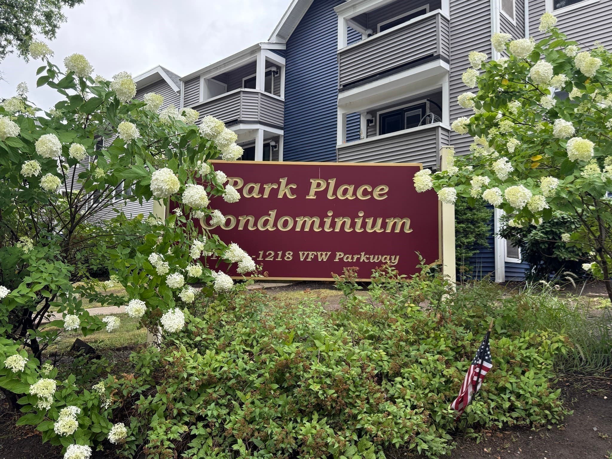 Condominium at 1210 Vfw Pkwy # 12, Boston MA 02132, Boston, photo 20 of 21