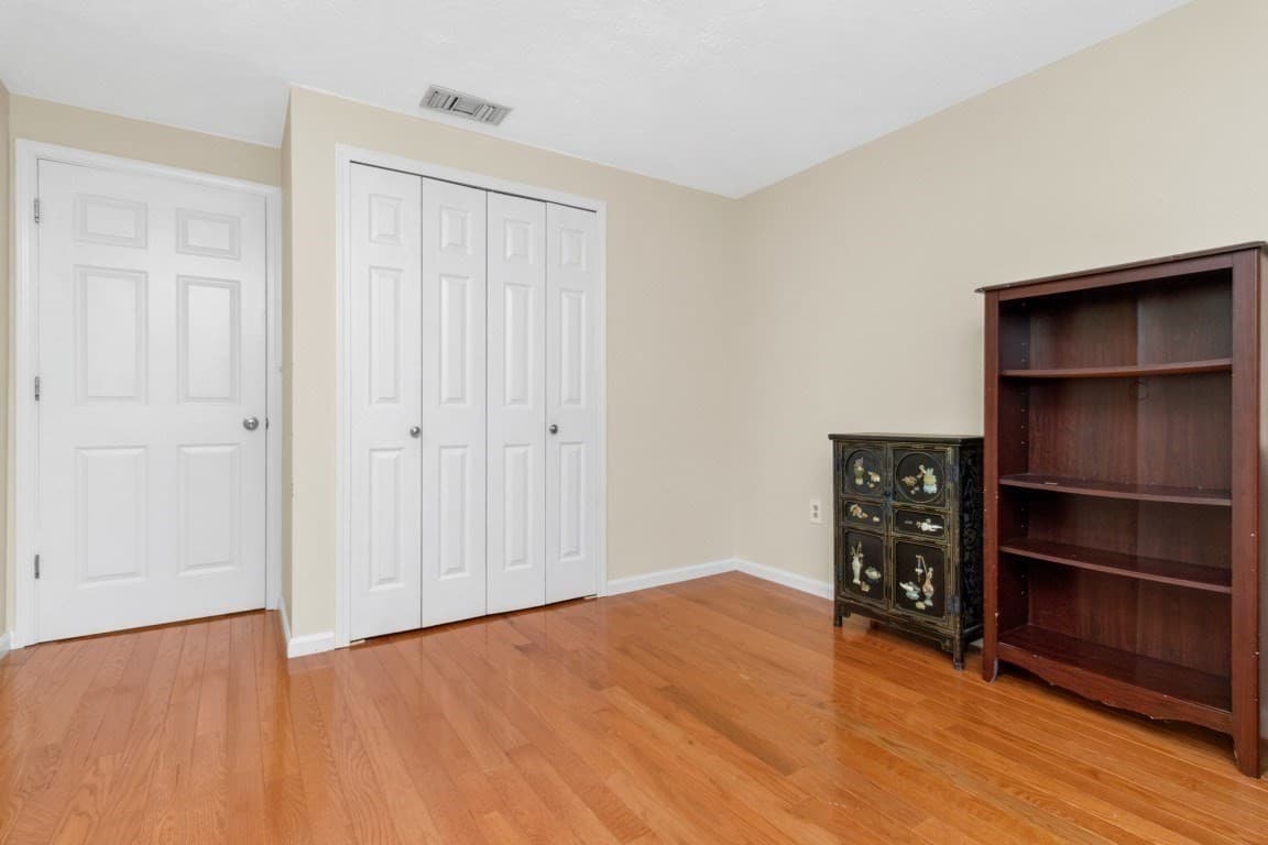 Condominium at 1210 Vfw Pkwy # 12, Boston MA 02132, Boston, photo 9 of 21