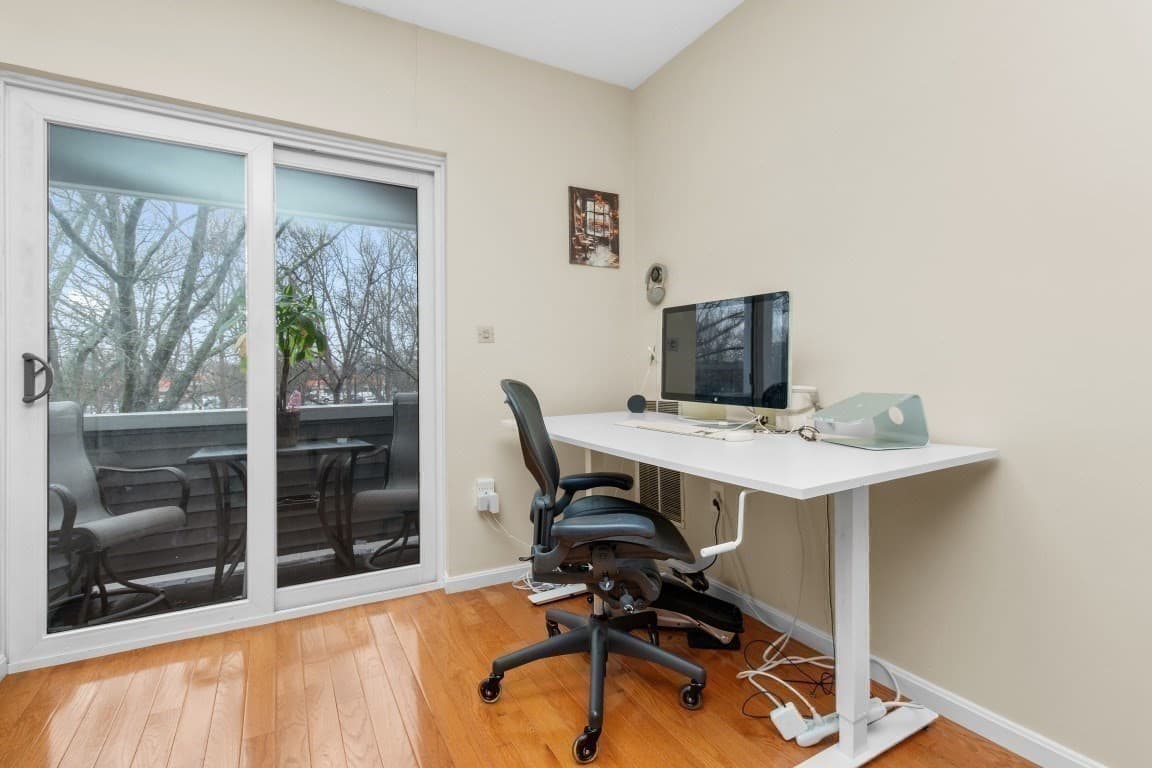 Condominium at 1210 Vfw Pkwy # 12, Boston MA 02132, Boston, photo 10 of 21