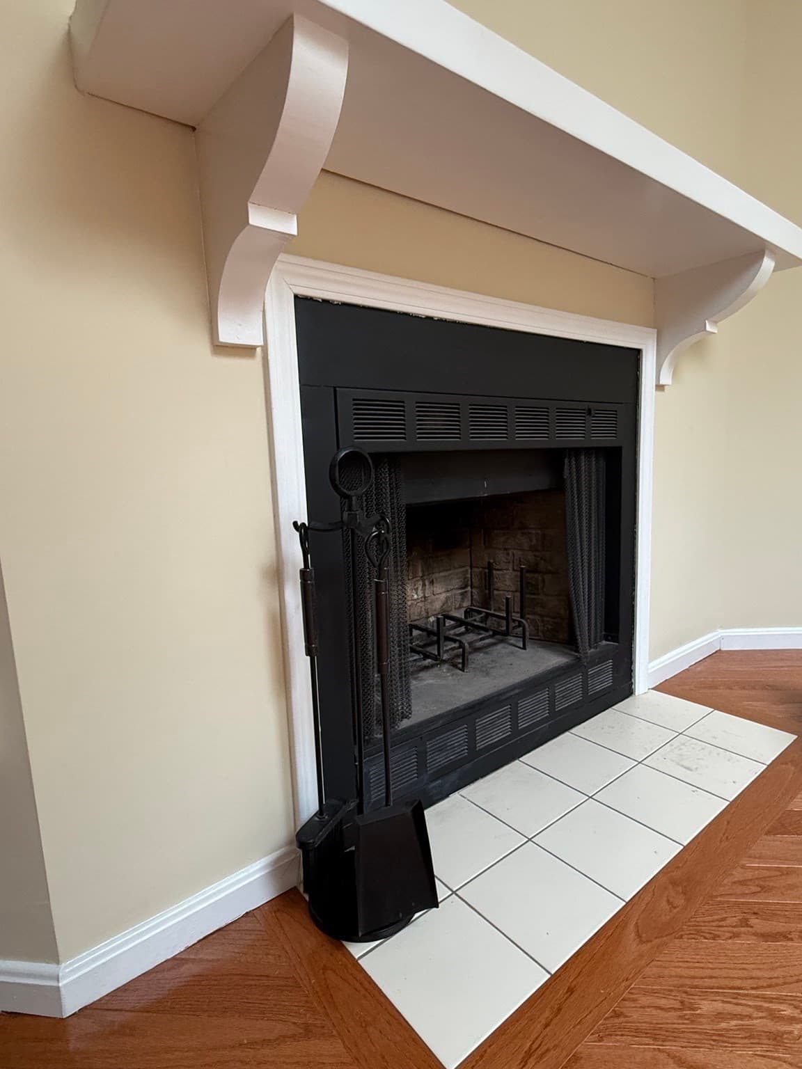 Condominium at 1210 Vfw Pkwy # 12, Boston MA 02132, Boston, photo 15 of 21