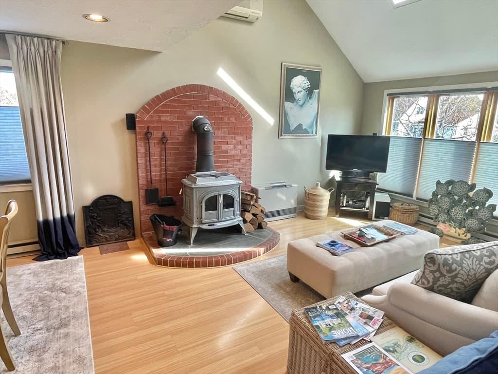 Single Family Residence at 16 Howard Ave, Wells ME 04090, photo 13 of 34