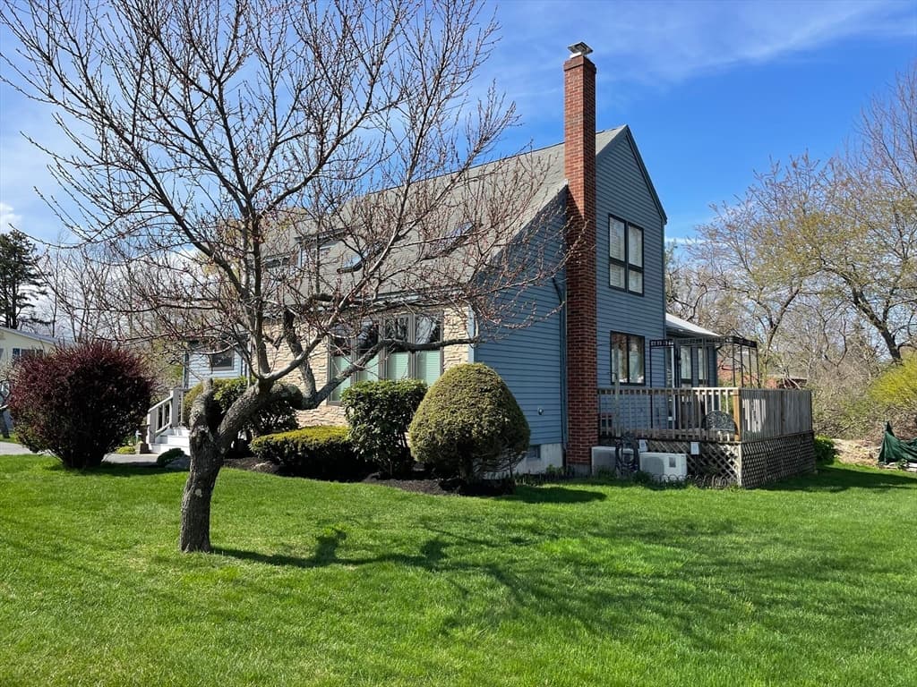 Single Family Residence at 16 Howard Ave, Wells ME 04090, photo 16 of 34
