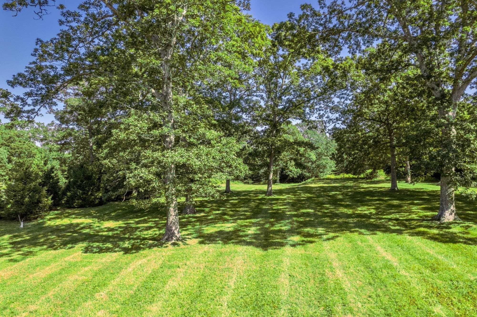 Residential at 26 Flint Hill Road, West Tisbury MA 02575, photo 7 of 13