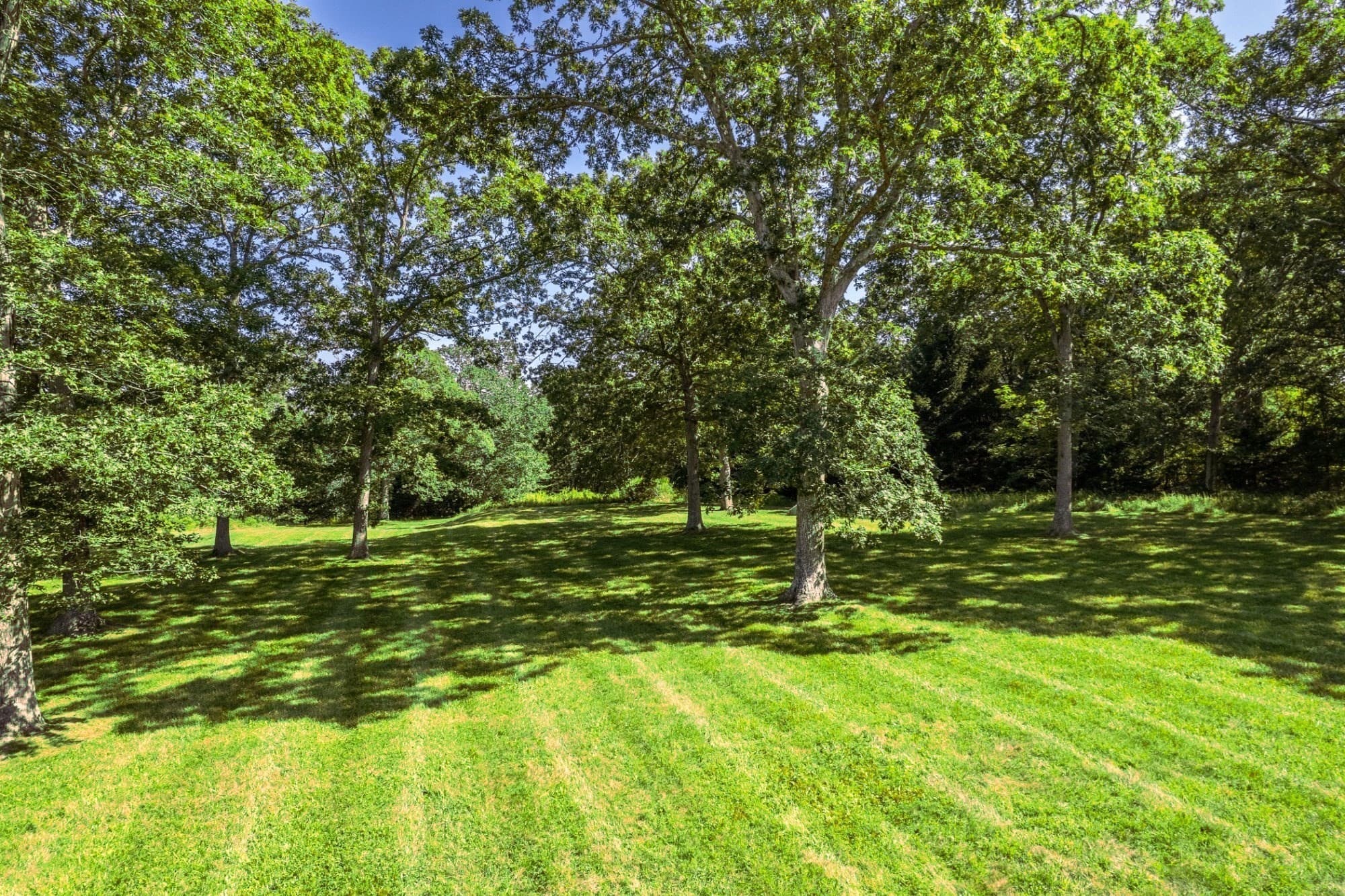 Residential at 26 Flint Hill Road, West Tisbury MA 02575, photo 8 of 13