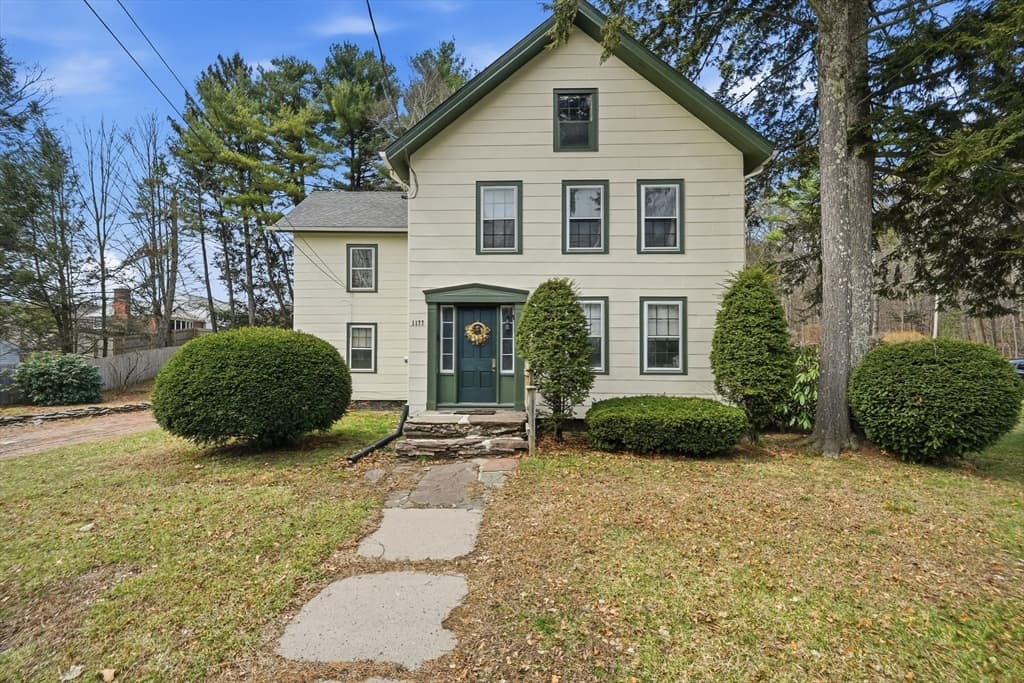1177 Northampton St, Holyoke MA 01040