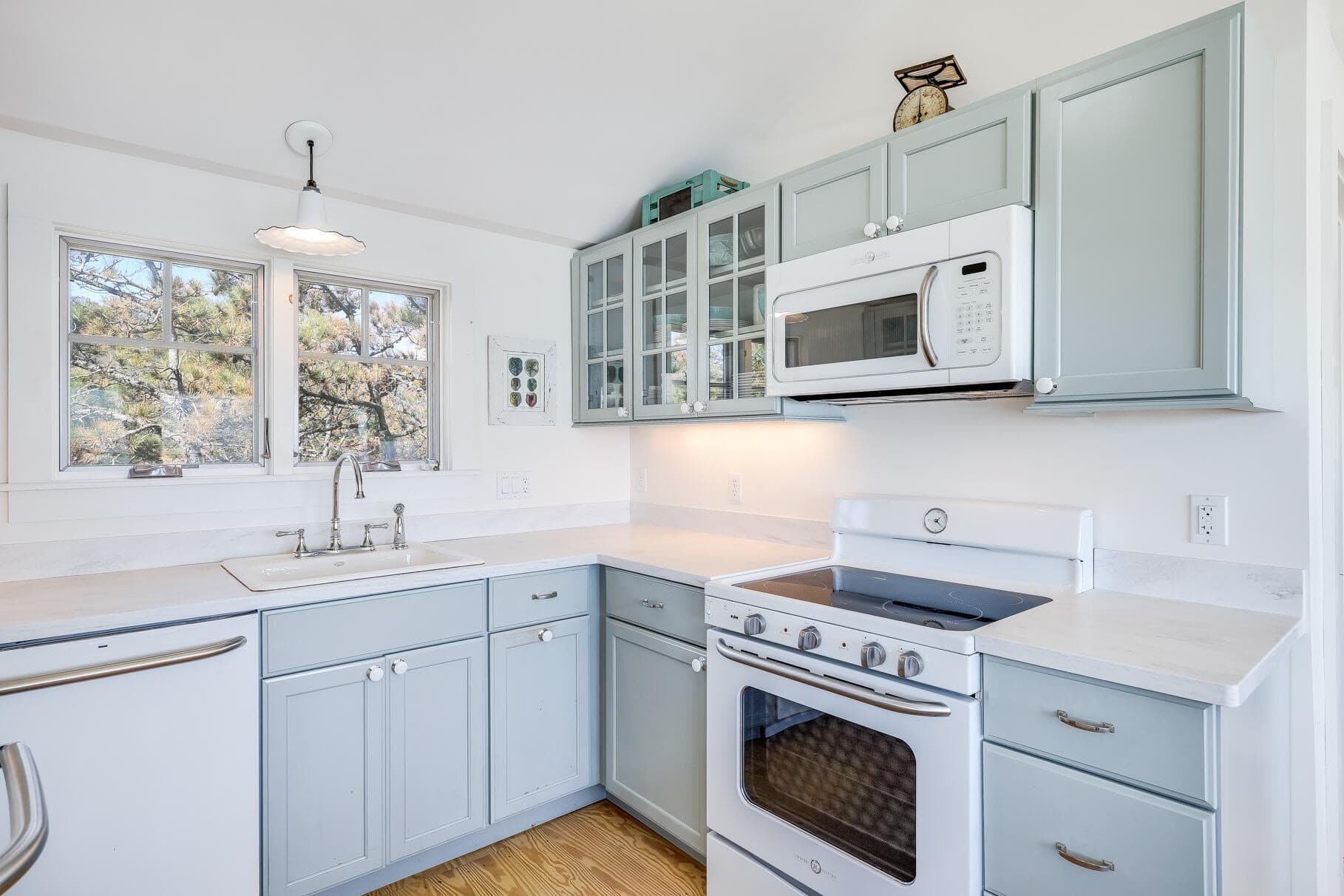Single Family Residence at 175 Cliff Road, Wellfleet MA 02667, photo 14 of 42