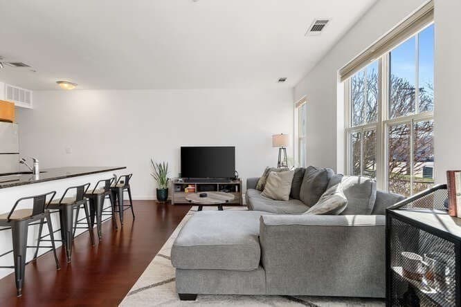 Condominium at 4 Repton Cir # 4105, Watertown MA 02472, photo 12 of 39