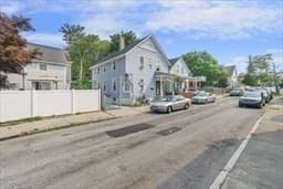 Multi Family at 135 Arnold St, New Bedford MA 02740, New Bedford, photo 4 of 7