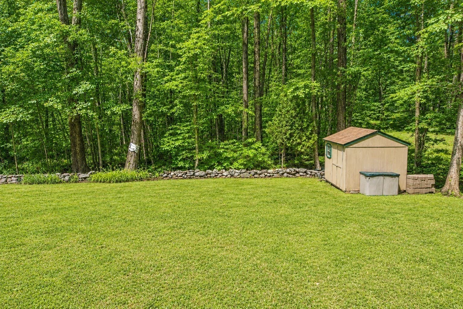 Single Family Residence at 32 Sibley Rd, Sutton MA 01590, photo 22 of 28