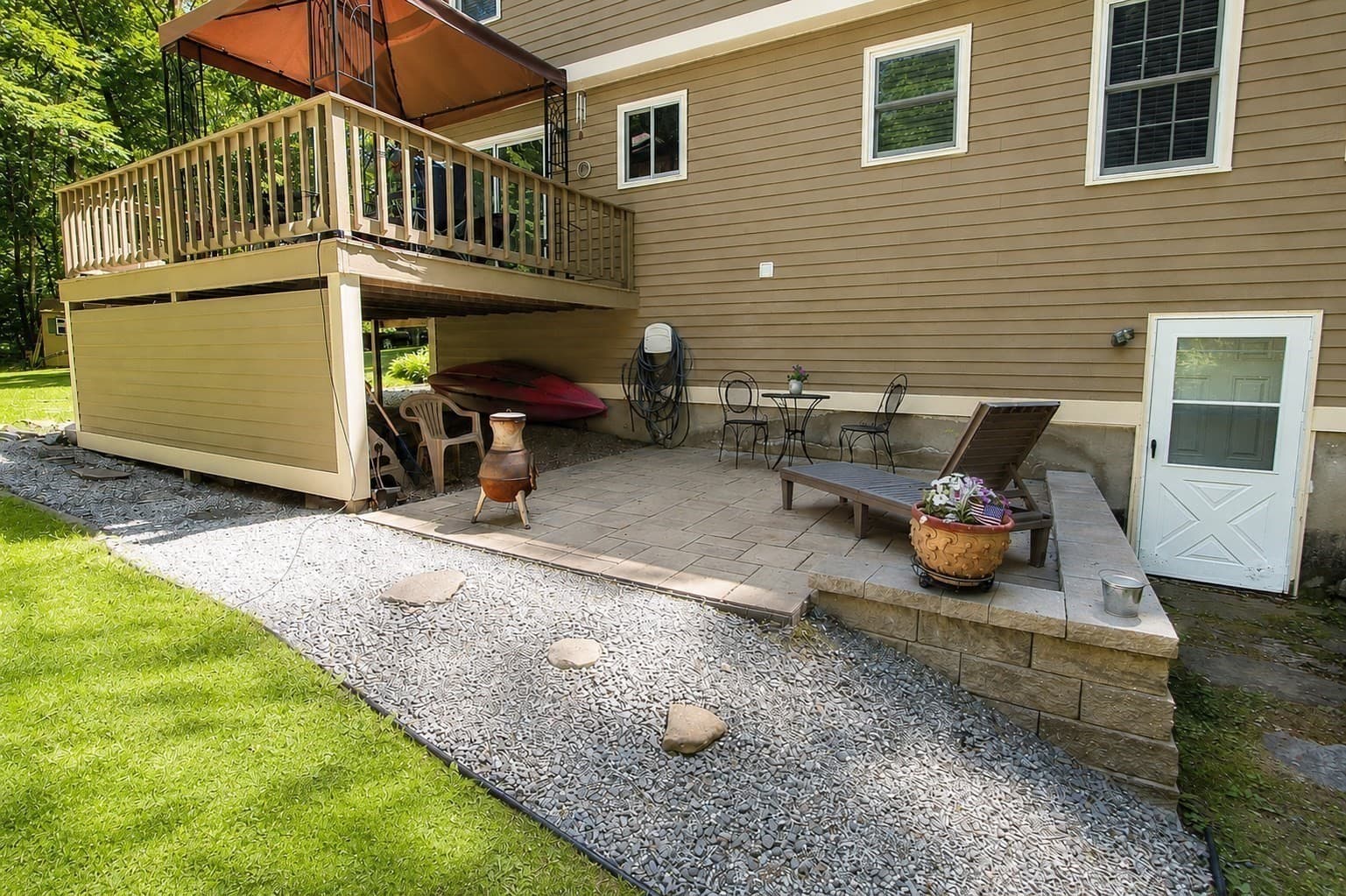 Single Family Residence at 32 Sibley Rd, Sutton MA 01590, photo 18 of 28