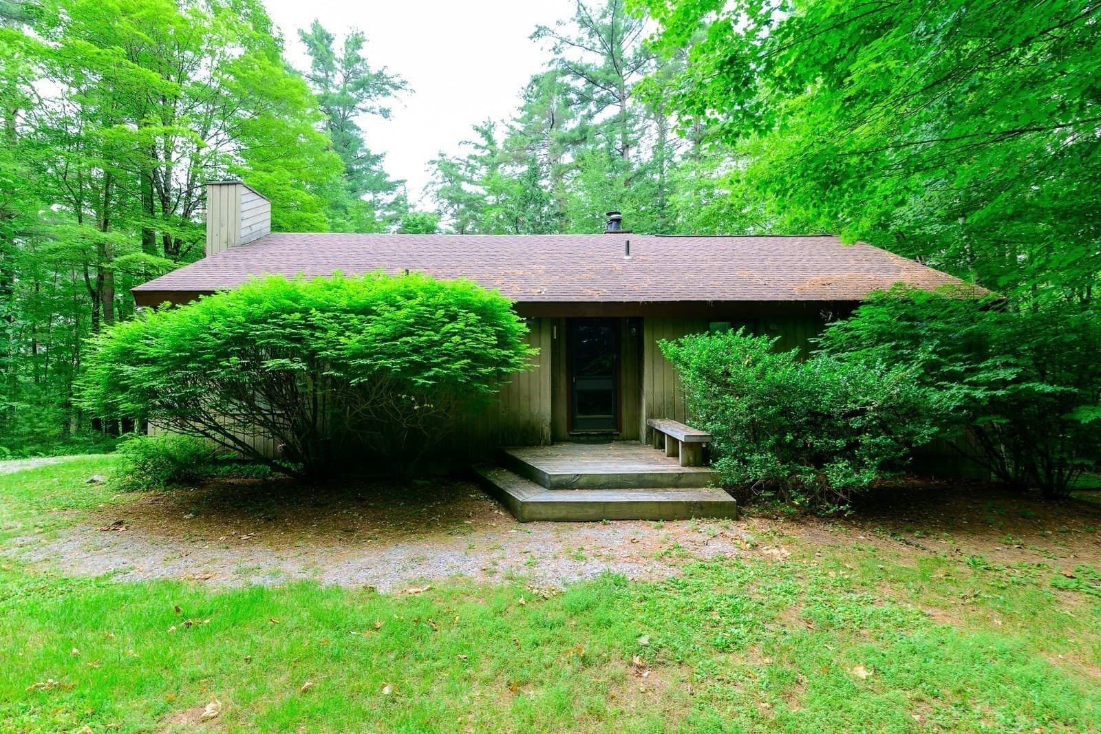 Single Family Residence at 303 Lakeshore, Sandisfield MA 01255, photo 4 of 28