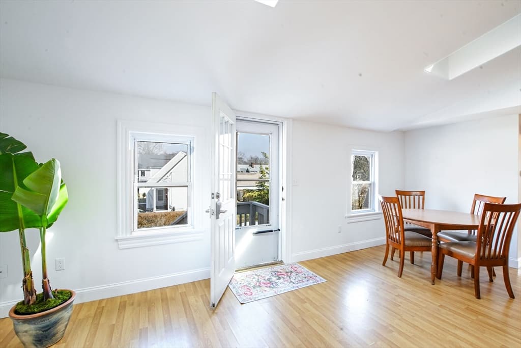 Condominium at 16 Lt Hauser Lane # 3, Falmouth MA 02540, Falmouth, photo 3 of 14