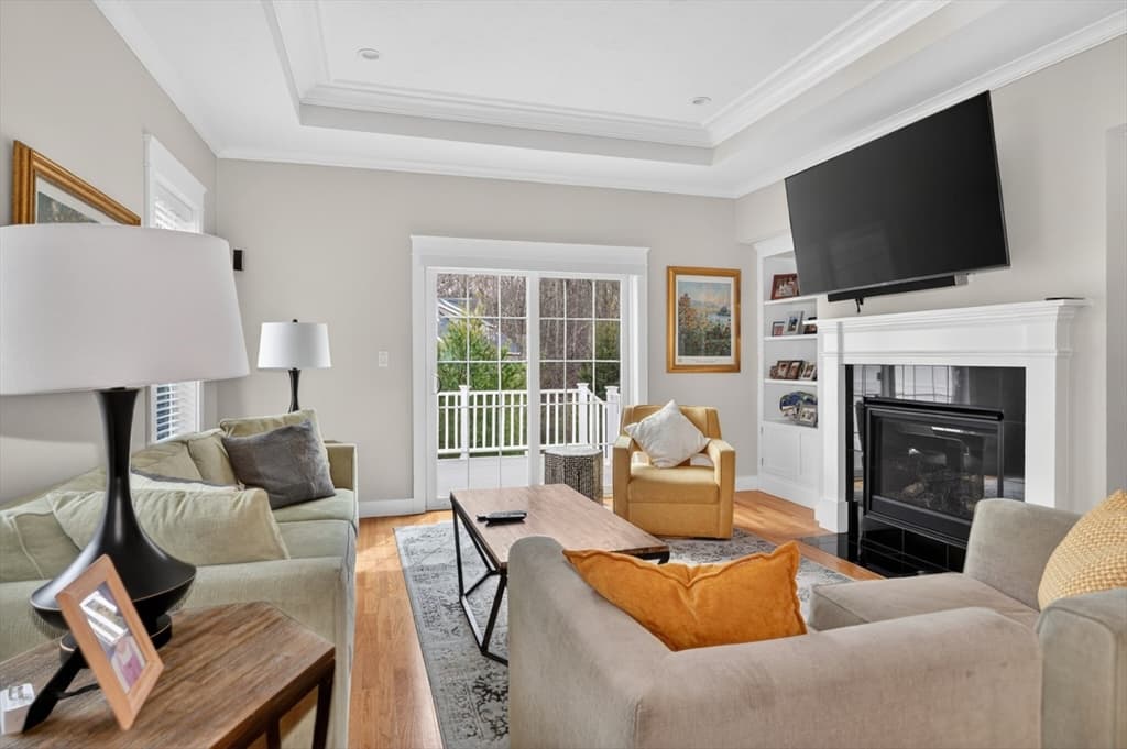 17 Stonebrook Ct # 17, Southborough MA 01772 photo 4
