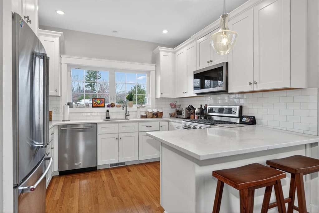 17 Stonebrook Ct # 17, Southborough MA 01772 photo 8