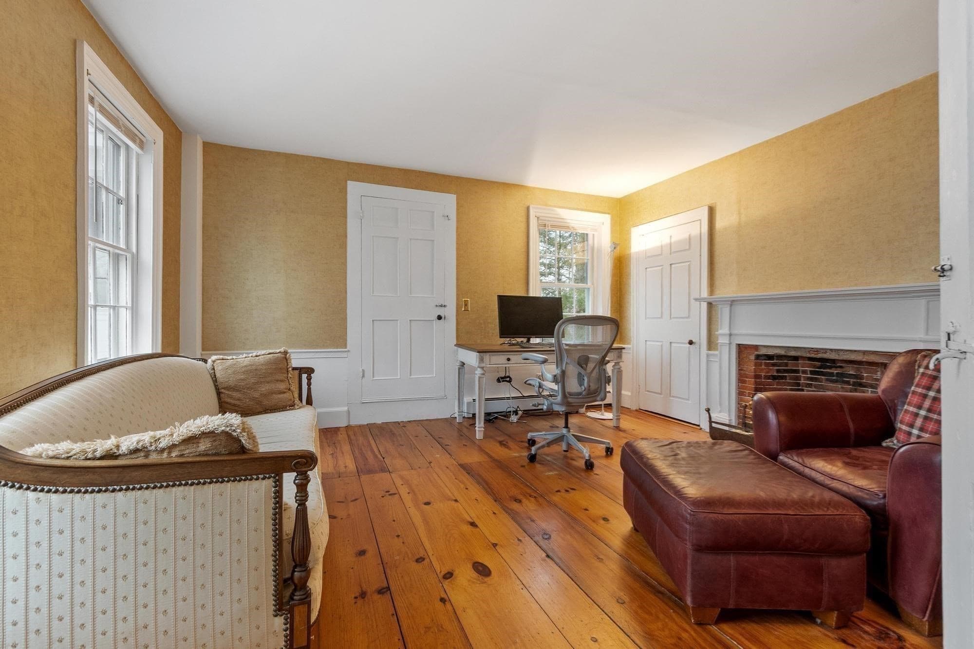 Single Family Residence at 12 On The Common, Royalston MA 01368, photo 8 of 42