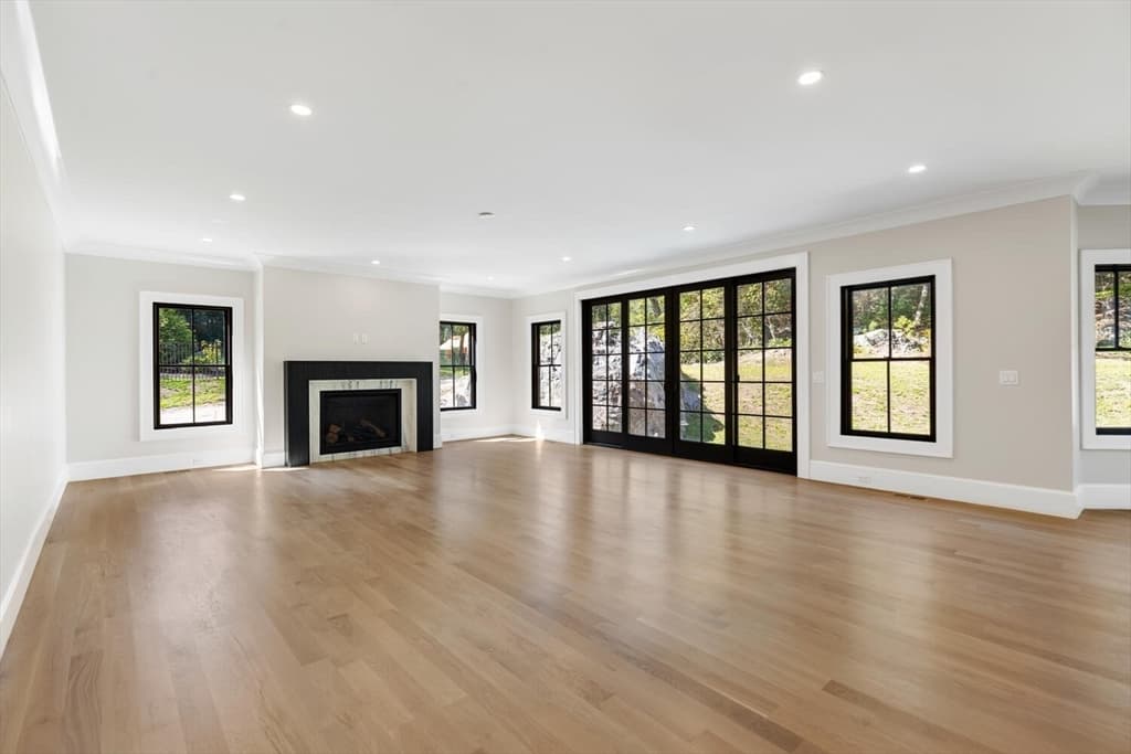 957 South Street, Needham MA 02492 photo 4