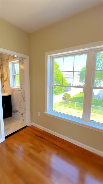 Single Family Residence at 310 King  St, Fall River MA 02724, photo 12 of 20
