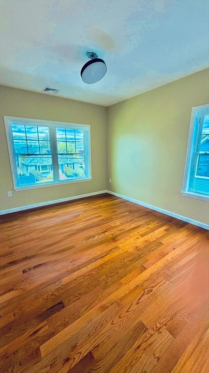 Single Family Residence at 310 King  St, Fall River MA 02724, photo 15 of 20